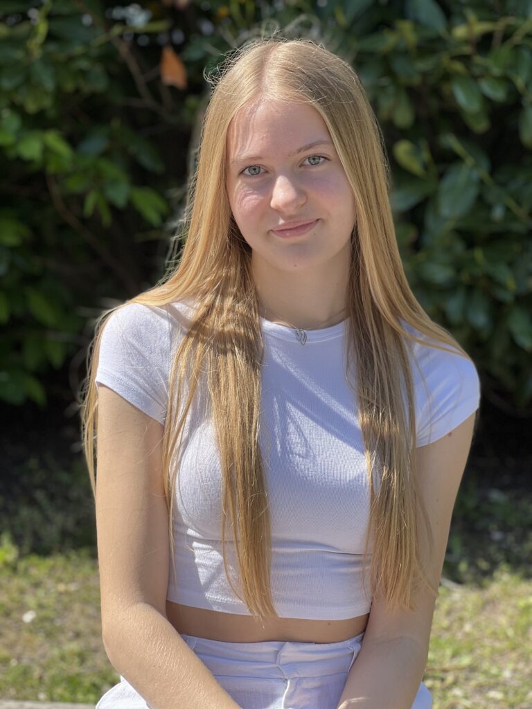 Lara Rapp
